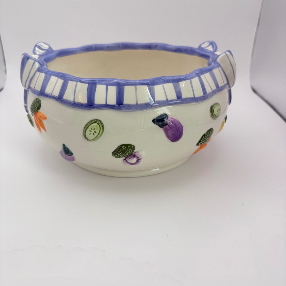 Fitz and Floyd Vegetable Serving Bowl White Blue Bow Raised Ribbons - Picture 2 of 8